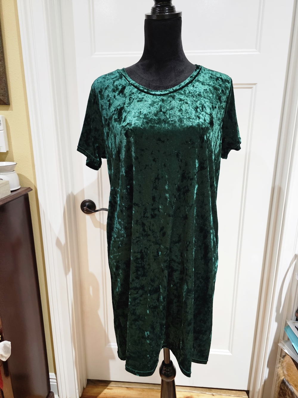 Emerald Green Velvet Midi Dress, NWT